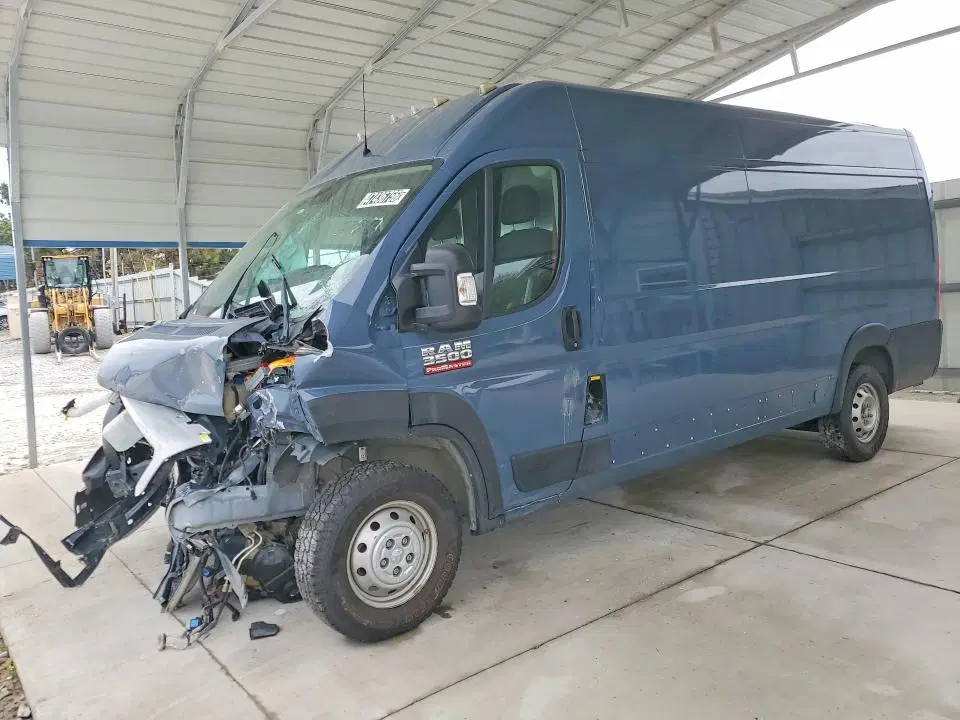 3C6MRVJG4ME550127 — 2021 RAM Promaster 3500, Передняя часть, фото до ремонта