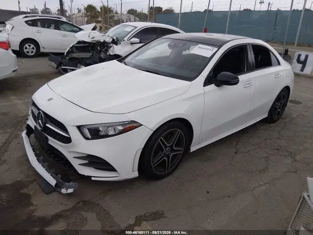 2019 Mercedes-Benz A 220 VIN WDD3G4EB2KW005166 фото 2