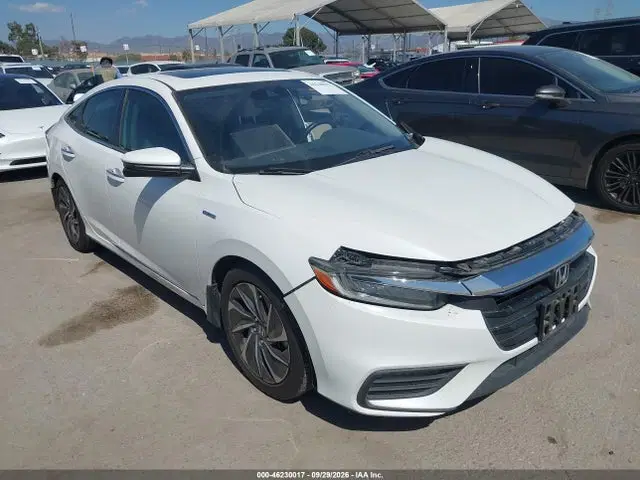 19XZE4F92KE015213 — 2019 Honda Insight Touring, Левый бок (Left Side), фото до ремонта
