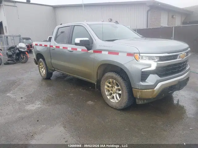 2GCUKDED2T1188897 — 2026 Chevrolet Silverado K1500 LT, Задняя часть, фото до ремонта