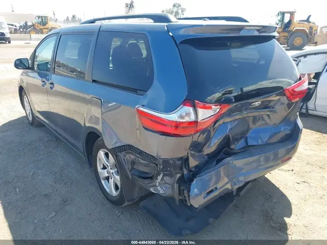 2015 Toyota Sienna Le 8 Passenger VIN 5TDKK3DCXFS674302 фото 3