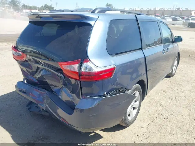 2015 Toyota Sienna Le 8 Passenger VIN 5TDKK3DCXFS674302 фото 4