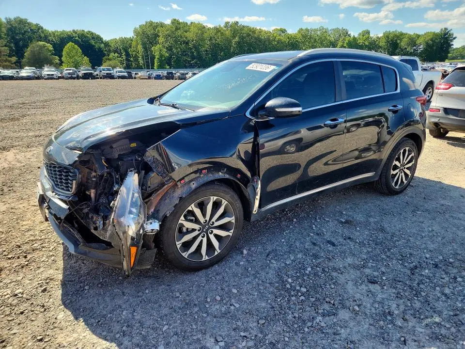 KNDPN3AC3K7588786 — 2019 Kia Sportage, Передняя часть, фото до ремонта