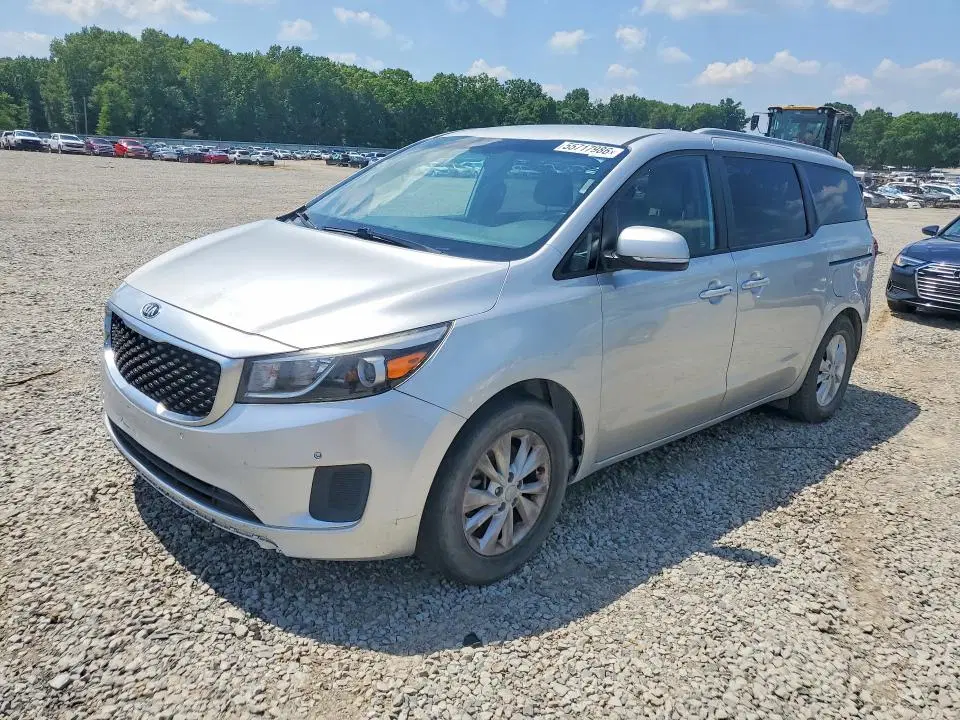 KNDMB5C11H6266522 — 2017 Kia Sedona, Механические повреждения, фото до ремонта