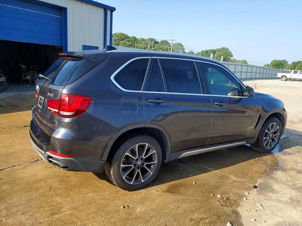 2018 BMW X5 VIN 5UXKR0C54J0X85208 фото 3