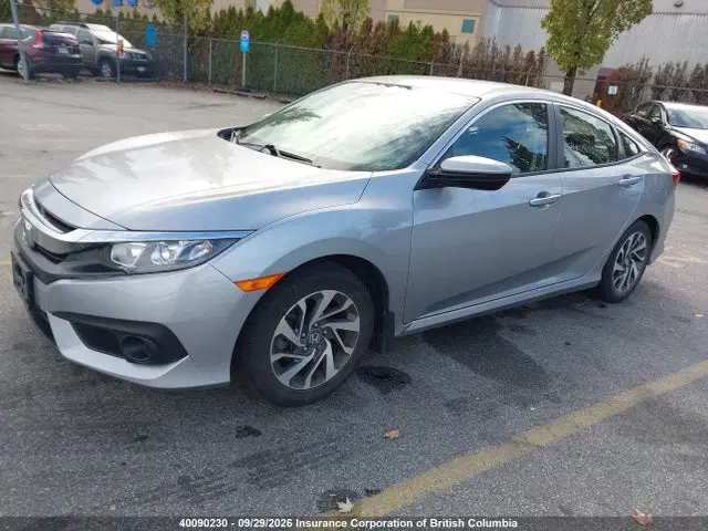 2018 Honda Civic VIN 2HGFC2F69JH037877 фото 2