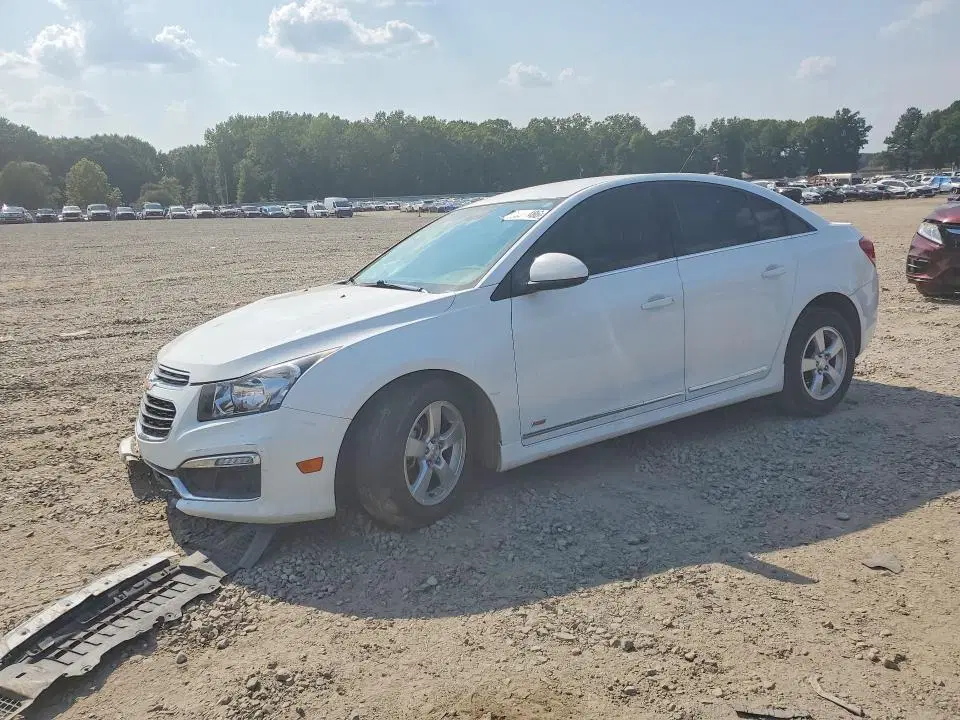 1G1PC5SB5F7150132 — 2015 Chevrolet Cruze, Передняя часть, фото до ремонта