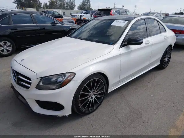 2017 Mercedes-Benz C 300 Sport VIN 55SWF4JB4HU179767 фото 2