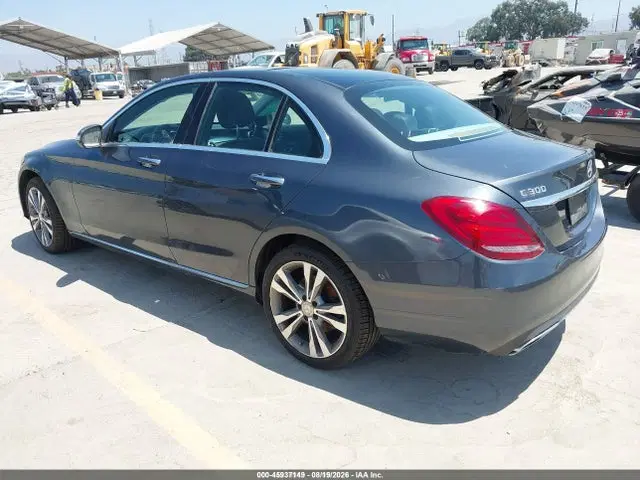 2015 Mercedes-Benz C 300 4matic VIN 55SWF4KB0FU090967 фото 3