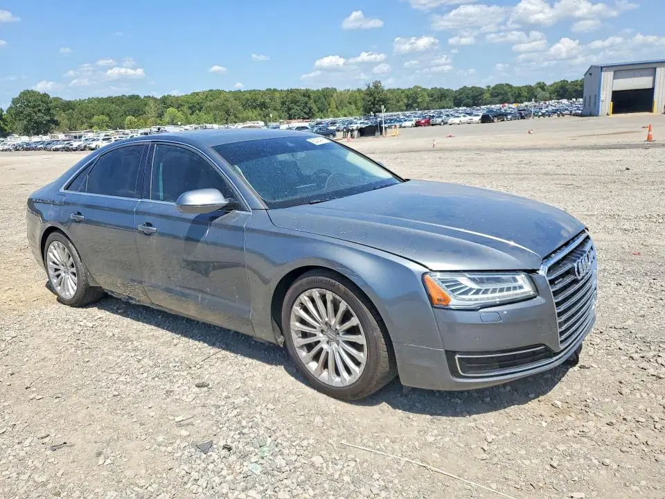 2015 AUDI A8 VIN WAUJ2AFD2FN037297 фото 4
