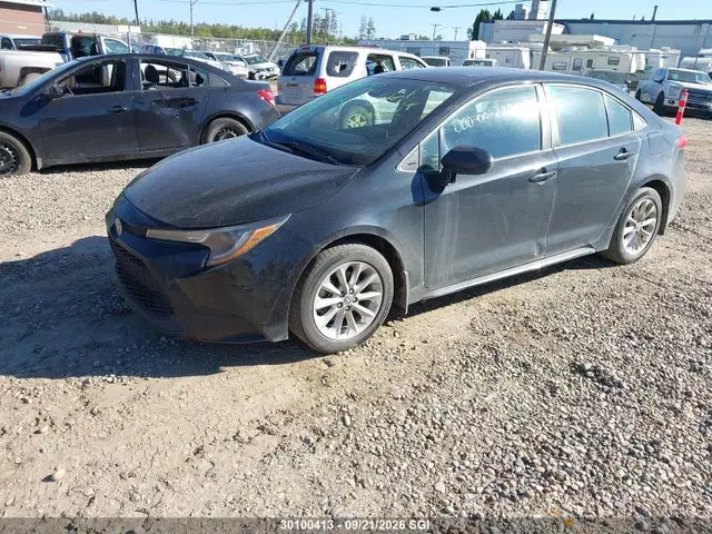 2021 Toyota COROLLA LE VIN 5YFBPMBE7MP221062 фото 2